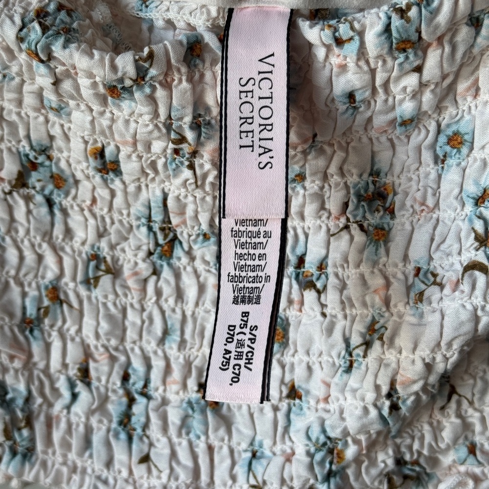 Victoria's Secret Smocked Pink Floral Crop Top - Picture 5 of 5